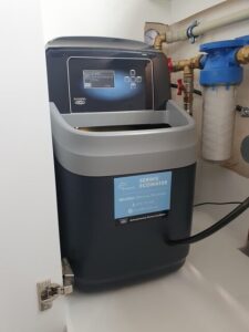 EcoWater water filter installation, a MICHLOR project